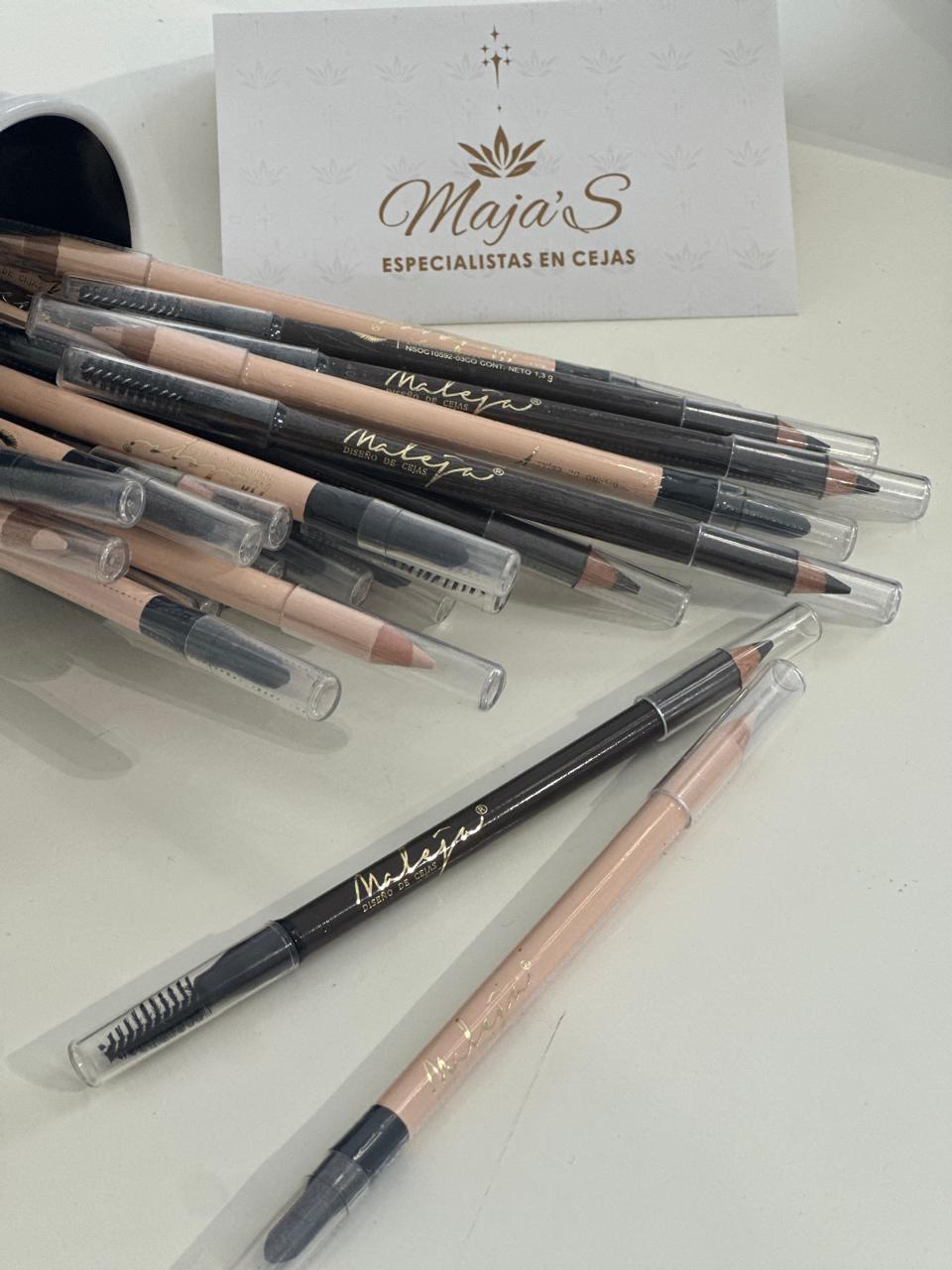 🖊️ Lápiz para Cejas Universal – Define, rellena y resalta tu mirada